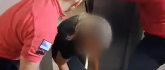 OBERÁ: Bomberos rescataron a una mujer atrapada en el ascensor de un edificio